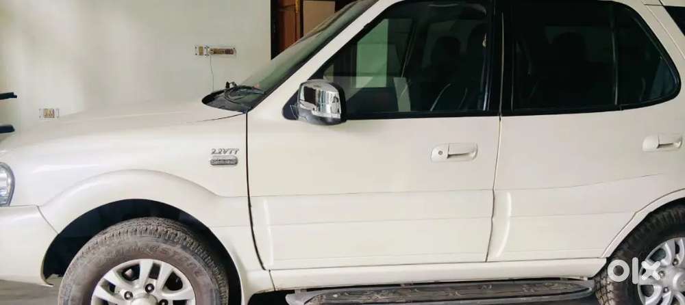 Tata Safari Ev 2012