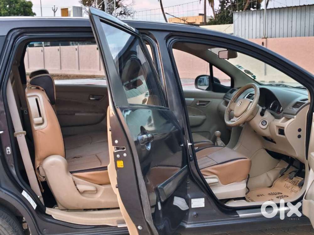 Maruti Suzuki Ertiga Vxi Abs Bs Iv, 2013, Petrol