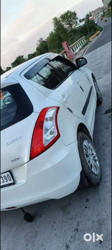 Maruti Suzuki Swift 2013 Diesel Good Condition And Average Give 18 Km