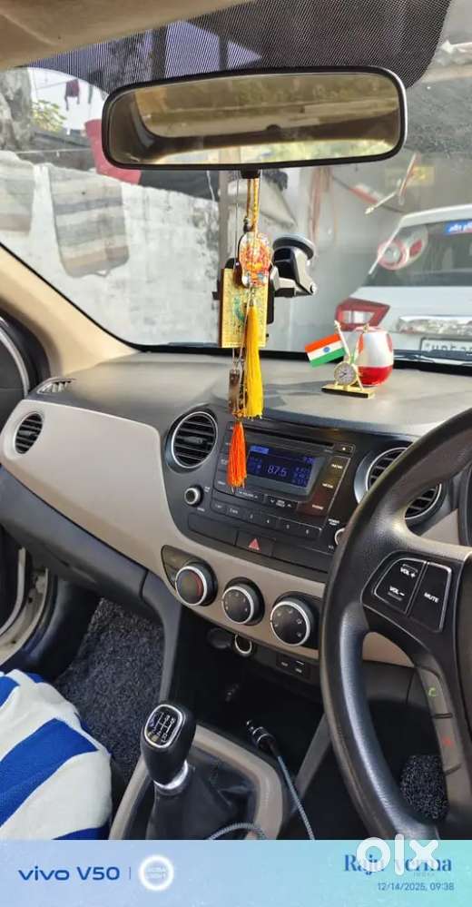 Hyundai Grand I10 2016 Petrol Well Maintained