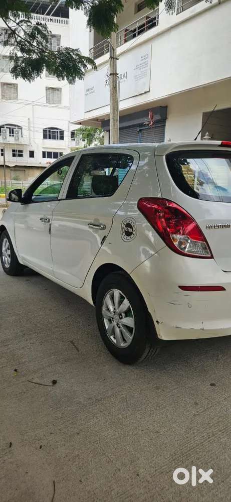 Hyundai I20 2013 Petrol 180 Km Driven