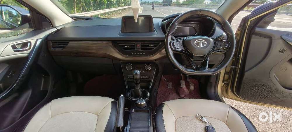 Tata Nexon 1.5 Revotorq Xza Plus Dualtone, 2022, Diesel