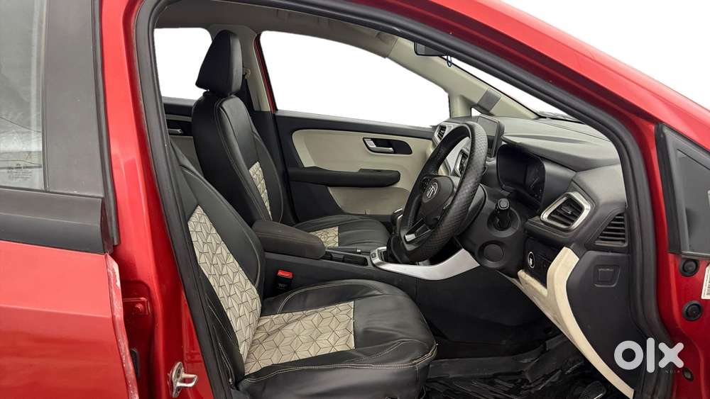 Tata Altroz Xz, 2021, Petrol
