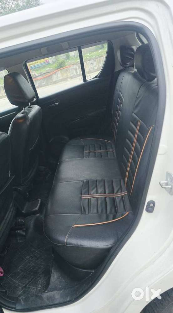 Maruti Suzuki Swift Vxi Optional, 2012, Petrol
