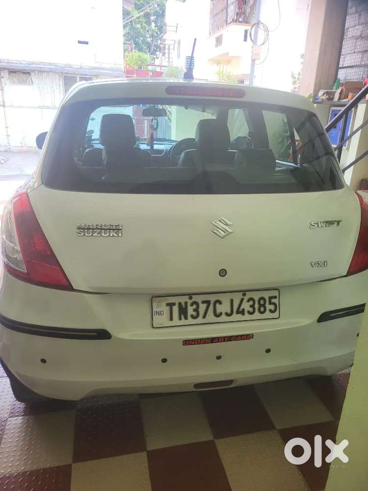 Maruti Suzuki Swift 2014 Petrol 83500 Km Driven