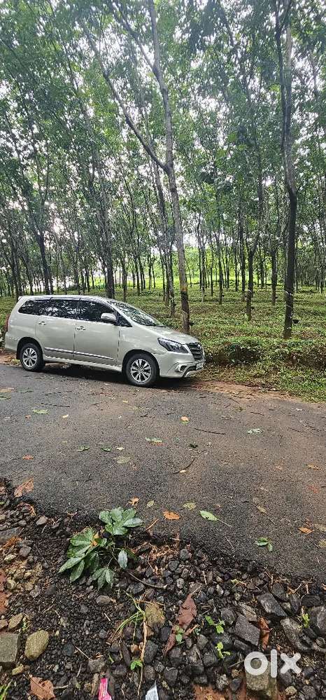 Toyota Innova (v) 2015 Model