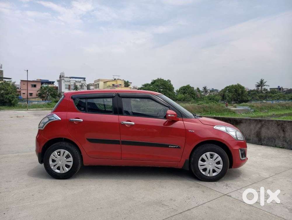 Maruti Suzuki Swift Vxi, 2016, Petrol