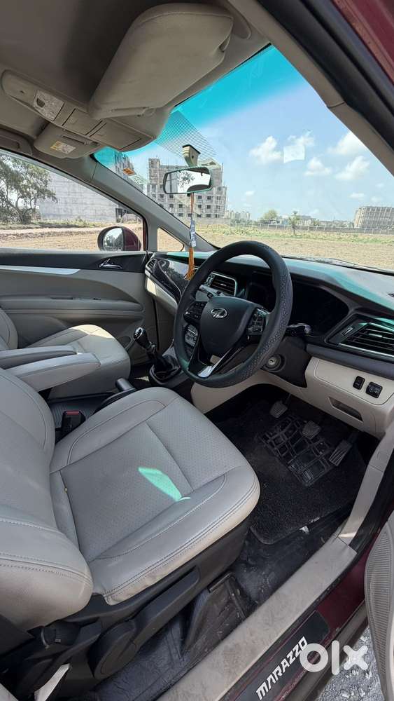 Mahindra Marazzo M8, 2019, Diesel