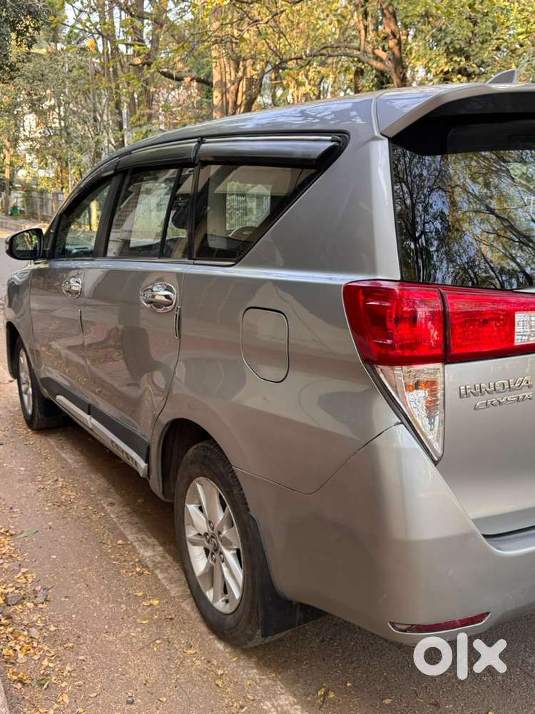 Toyota Innova Crysta 2.4 V, 2017, Diesel