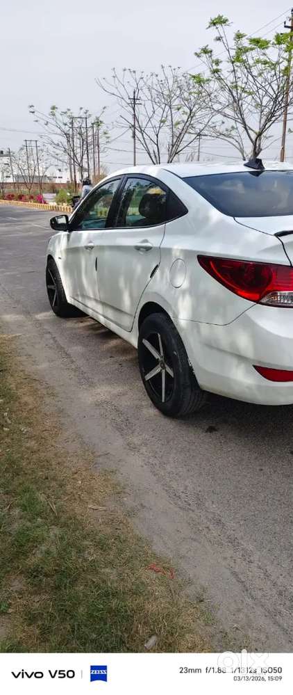 Hyundai Verna 2013 Cng & Hybrids Well Maintained