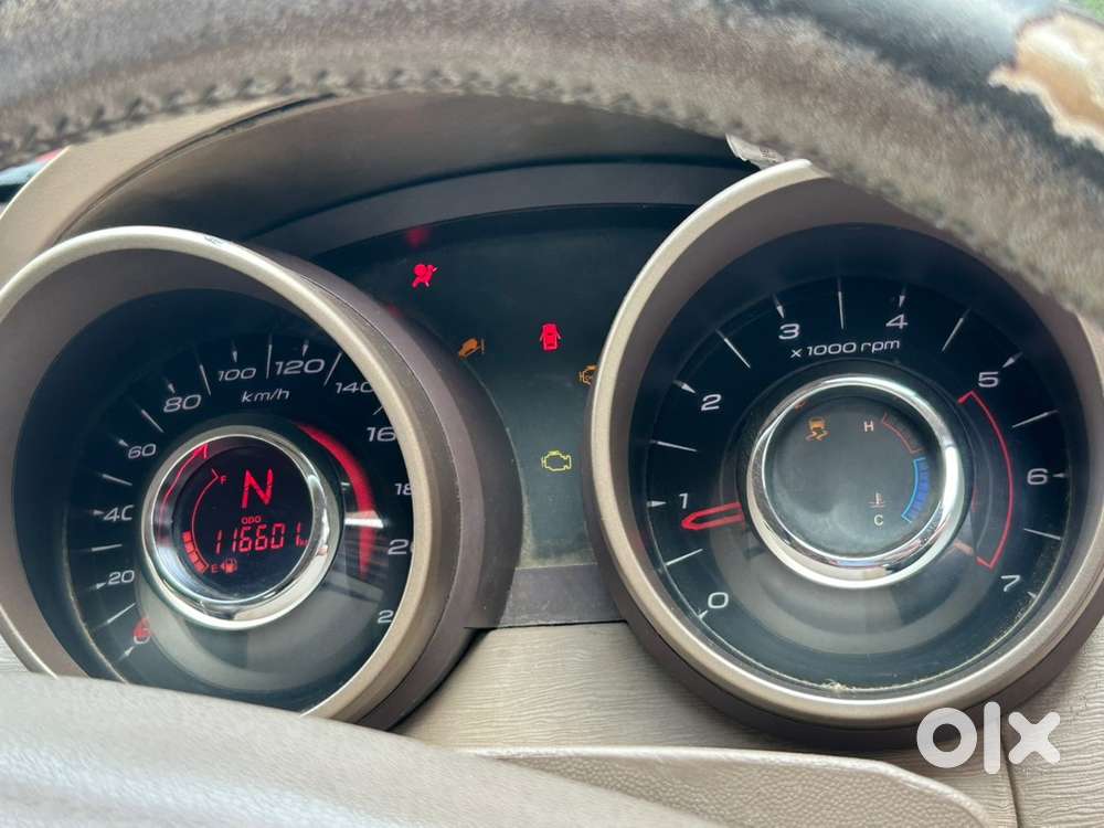 Mahindra Xuv500 Diesel 2012 Car