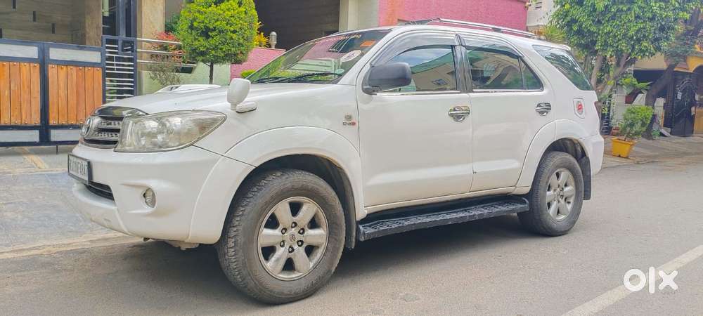 Toyota Fortuner 3.0 4x4 Manual, 2010, Diesel