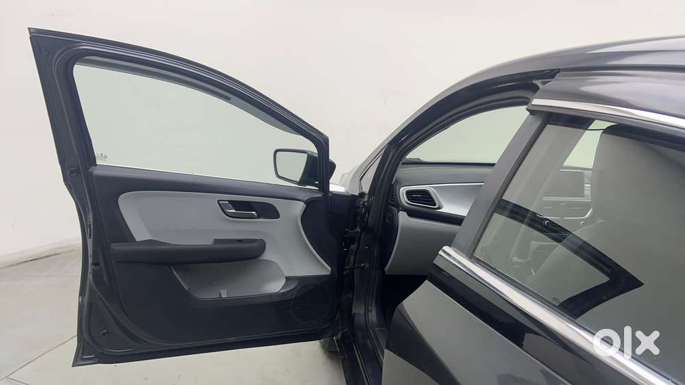 Tata Altroz Xz, 2021, Petrol