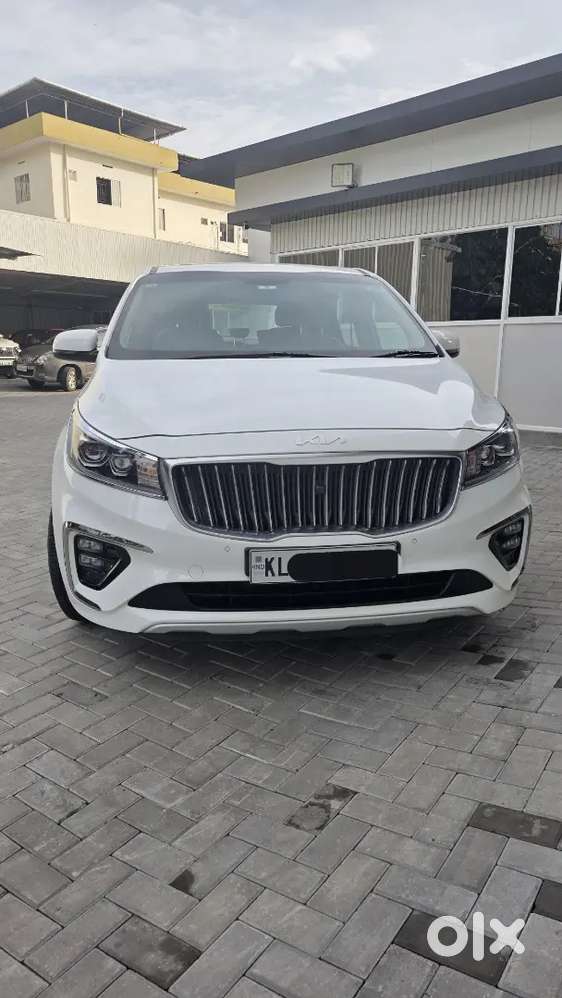 Kia Grand Carnival 2023