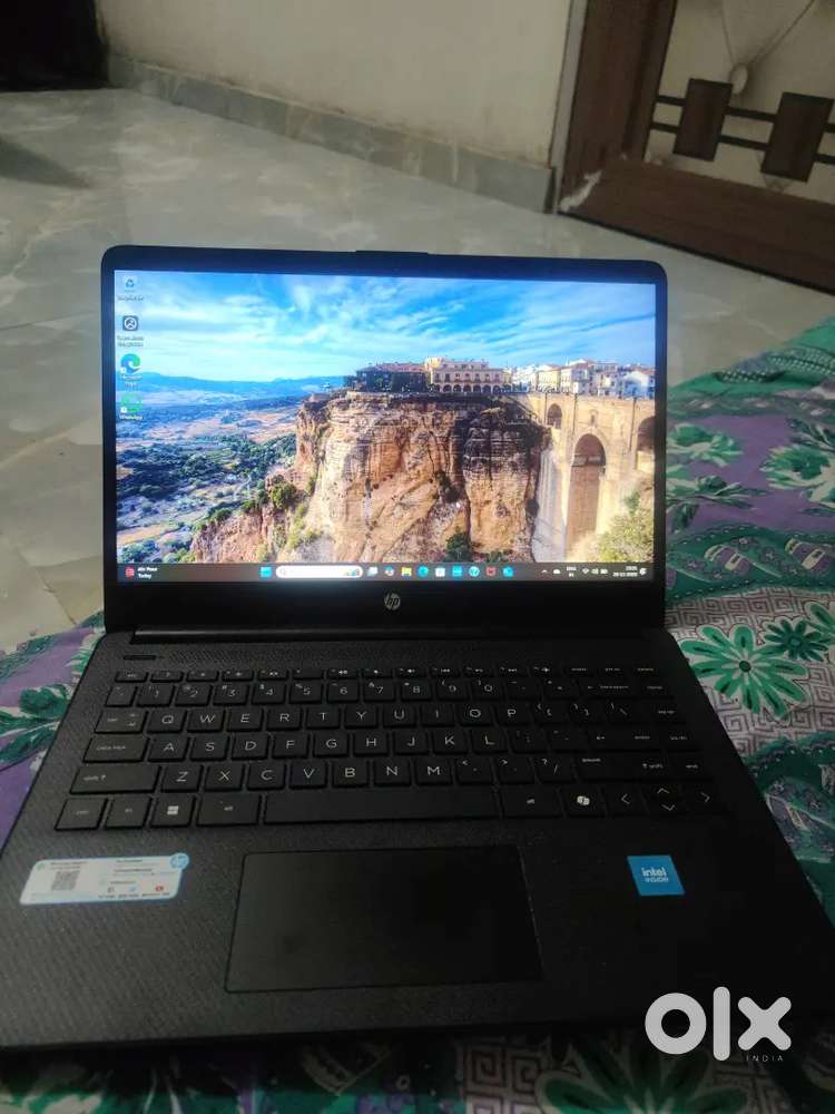 Hp Intel celeron Dual core N 4500 8 Gb / 512 GB SSD Windows 11 14 inch