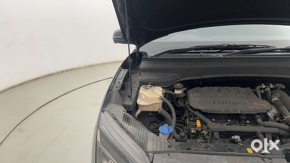 Hyundai Alcazar Signature (o) 6 Str 1.5 Petrol Dct, 2023, Petrol