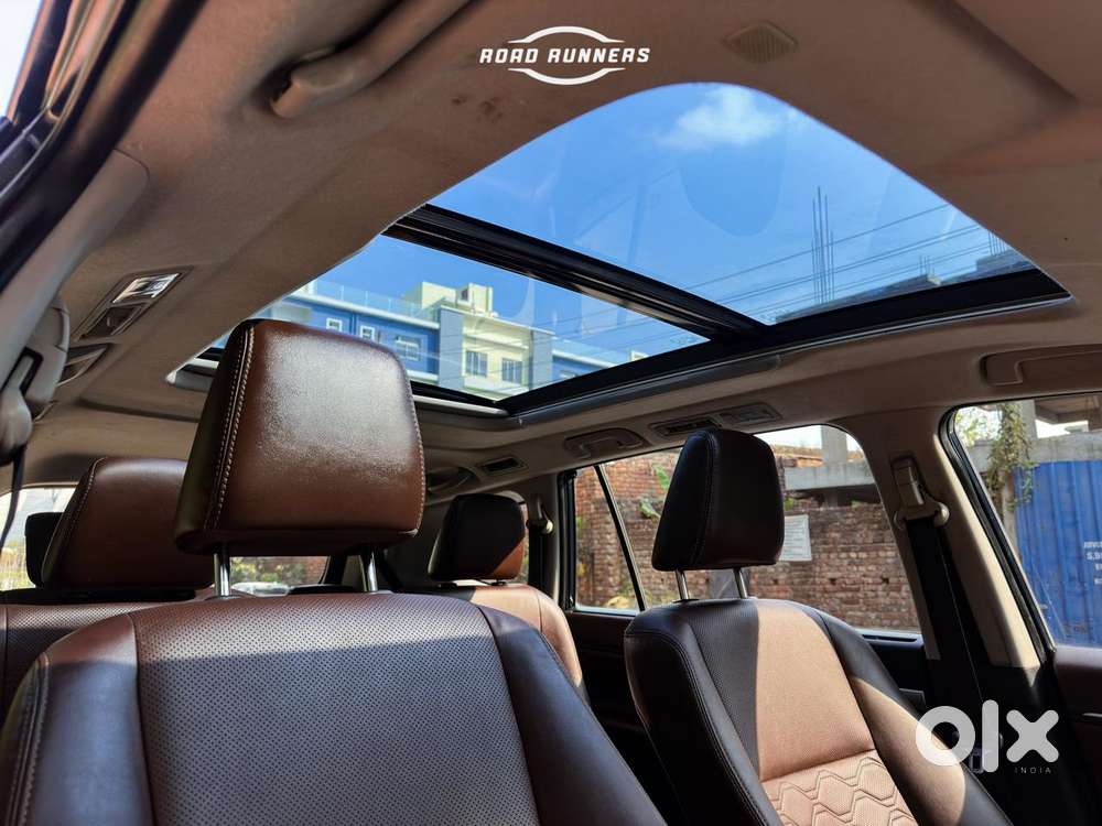 Toyota Innova Hycross 2.0 Zx Hybrid 7 Str, 2024, Petrol