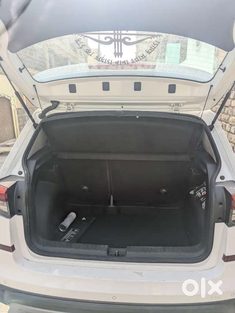 Skoda Kushaq 1.0 Ambition Classic Tsi Is Available For Sell