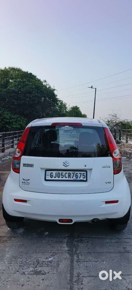 Maruti Suzuki Ritz Vxi, 2011, Petrol