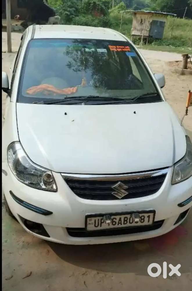 Dusari Leni Hai Gadi Mast Hai Koi Kam Nahi Hai