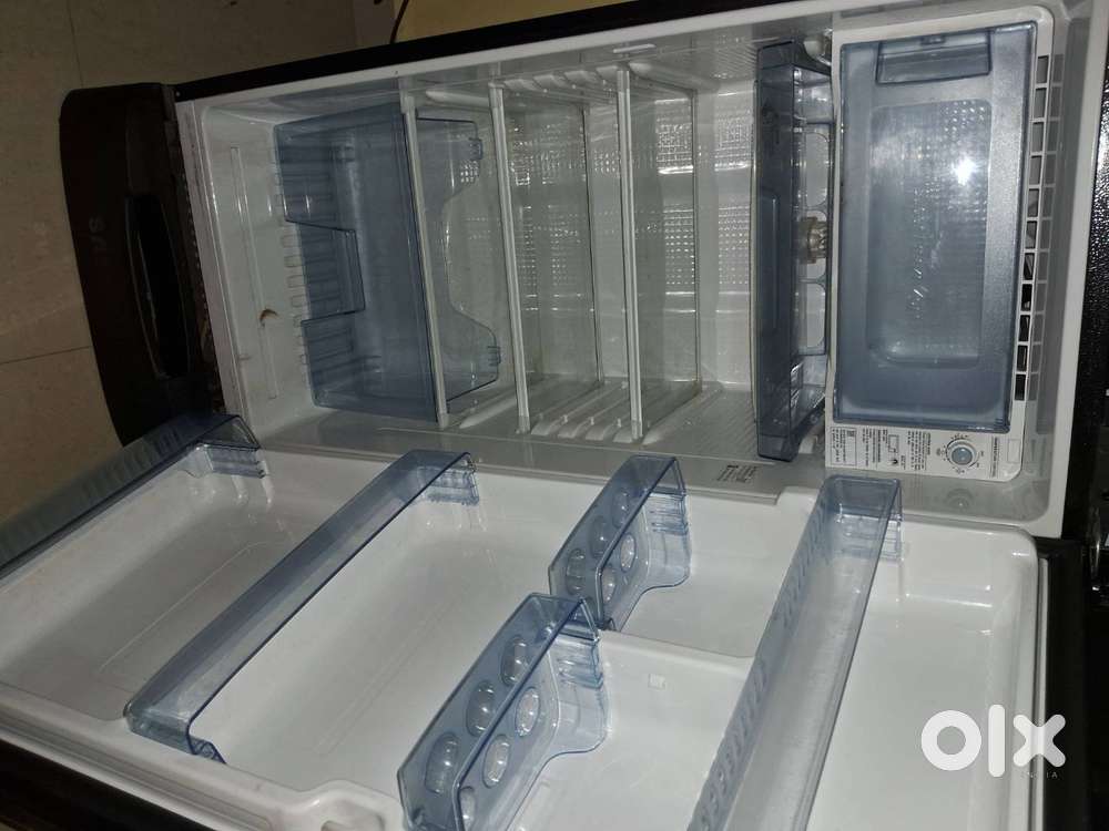 Refrigerator For Sale