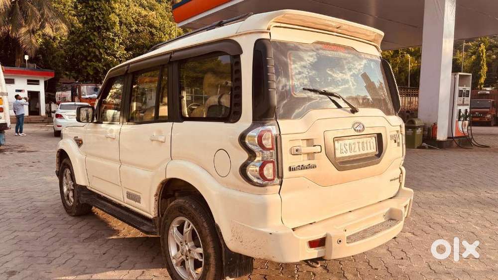 Mahindra Scorpio S10, 2017, Diesel