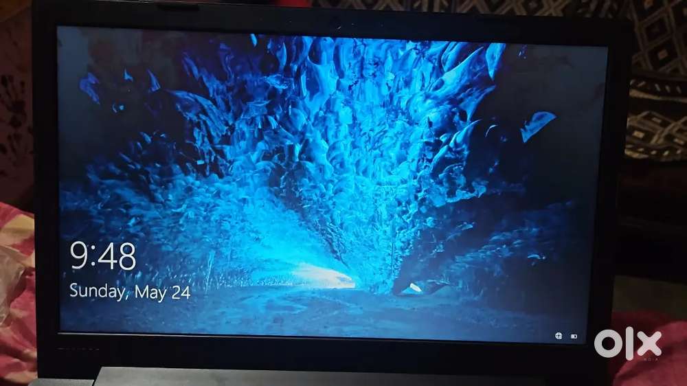 Lenovo 4GB Ram 256 GB SSD