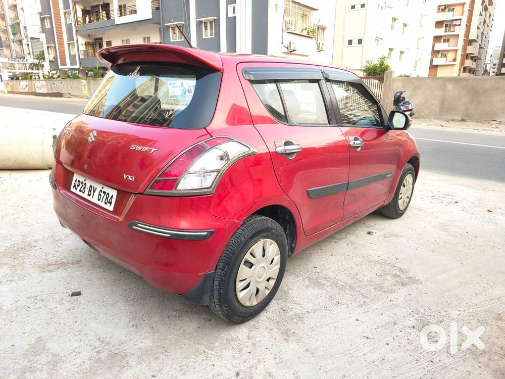 Maruti Suzuki Swift Vxi + Manual, 2014, Petrol