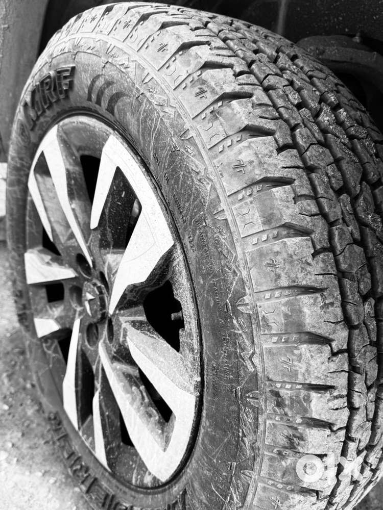 Thar Roxx Top Model Ax7l At 4x4 Diesal