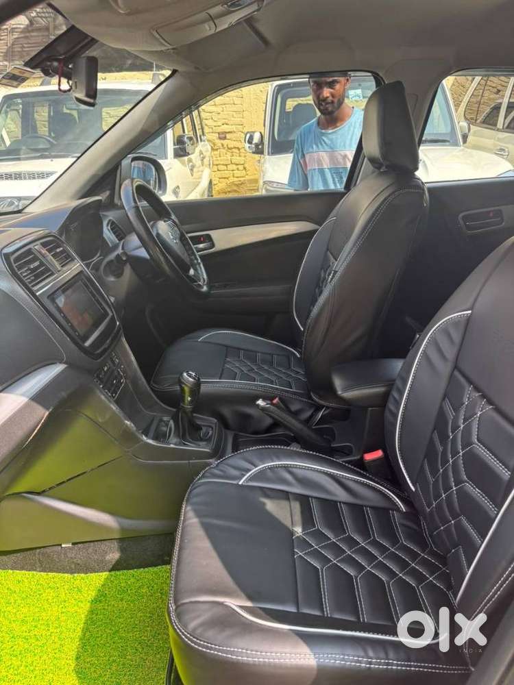 Maruti Suzuki Brezza Zxi Plus Smart Hybrid, 2020, Petrol
