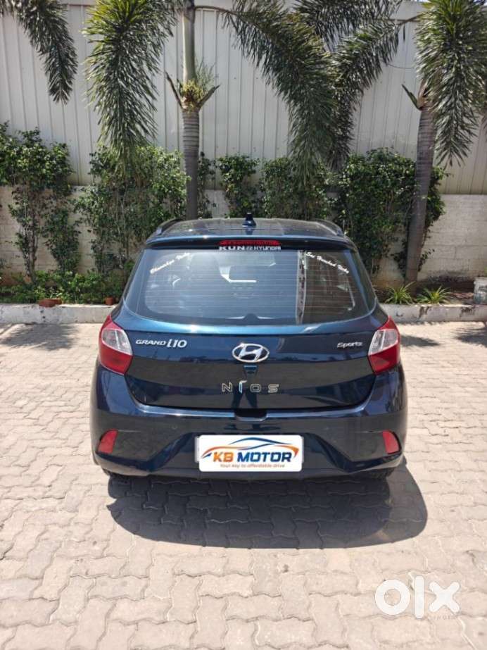 Hyundai Grand I10 Nios Sportz 1.2 At, 2022, Petrol