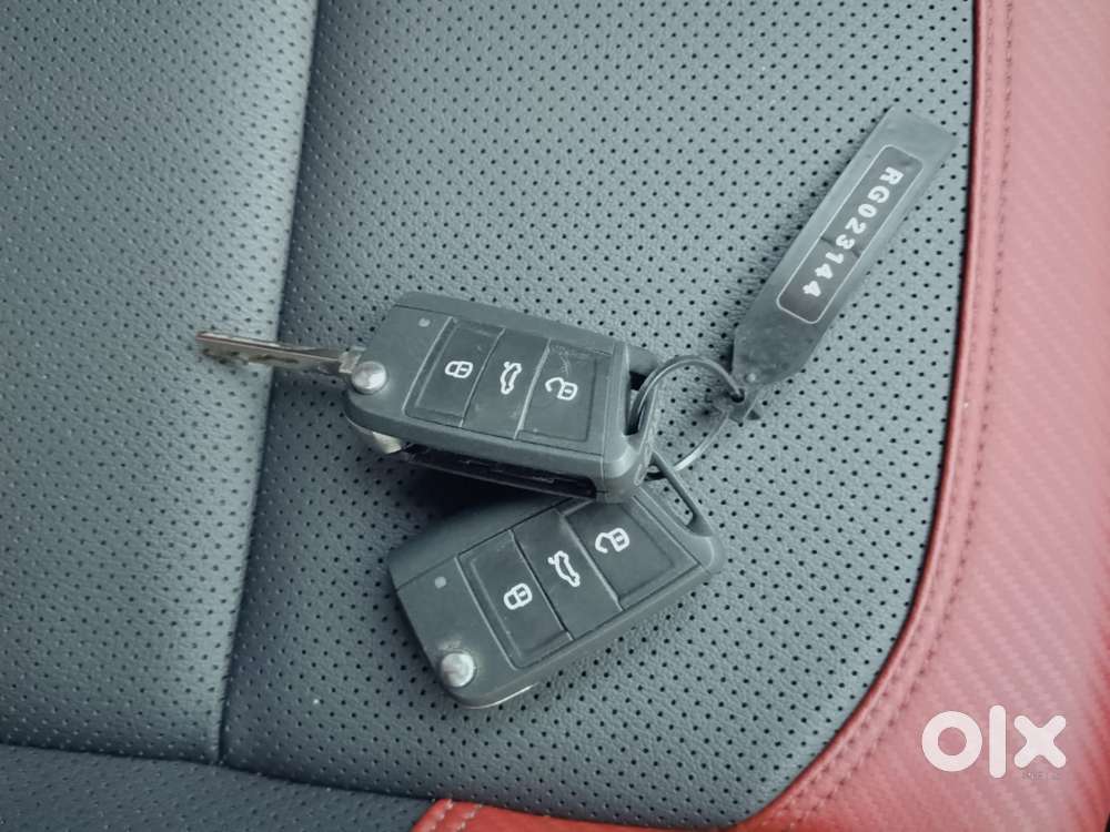 Skoda Slavia Style Matte 1.0 Tsi At, 2024, Petrol