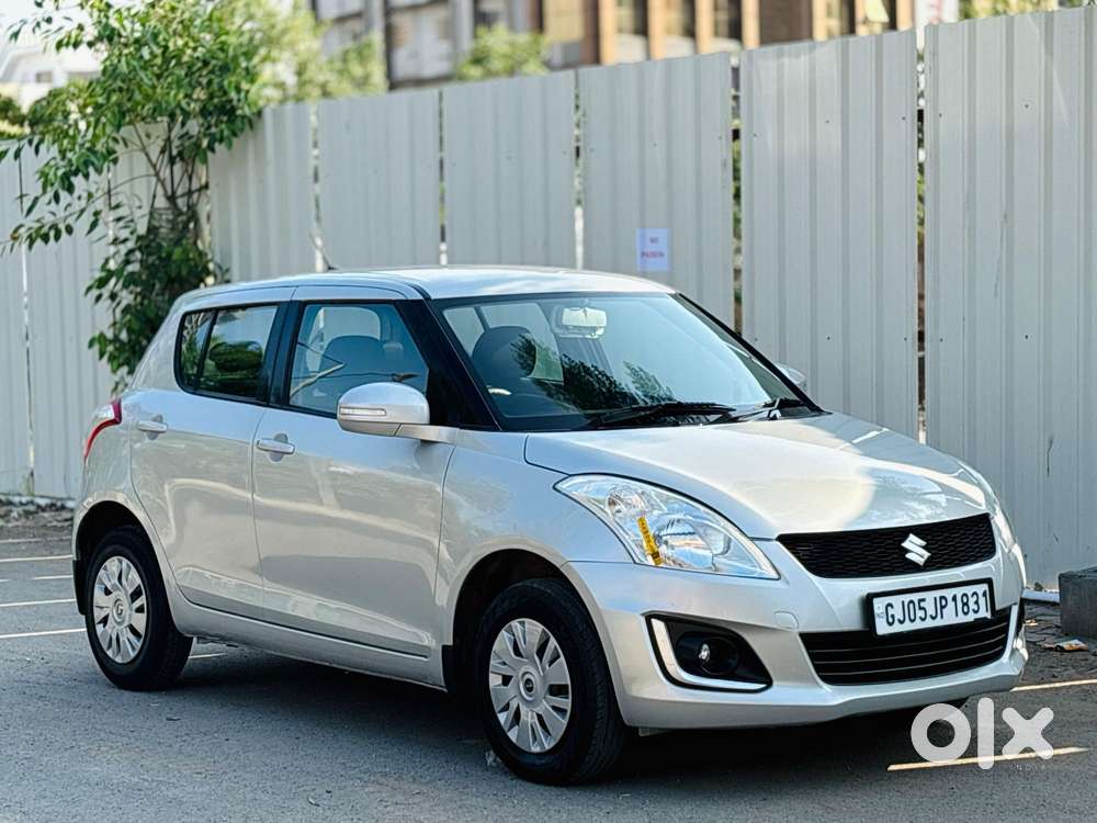 Maruti Suzuki Swift Vxi, 2016