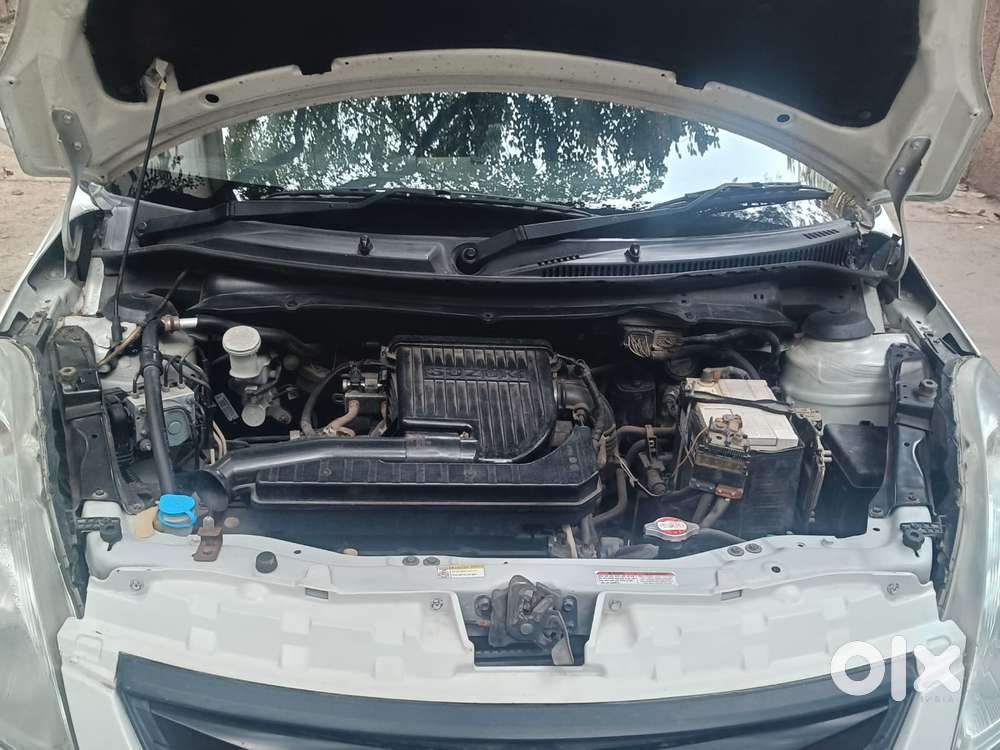 Maruti Suzuki Dzire 1.2 Vxi Cng, 2021, Cng & Hybrids