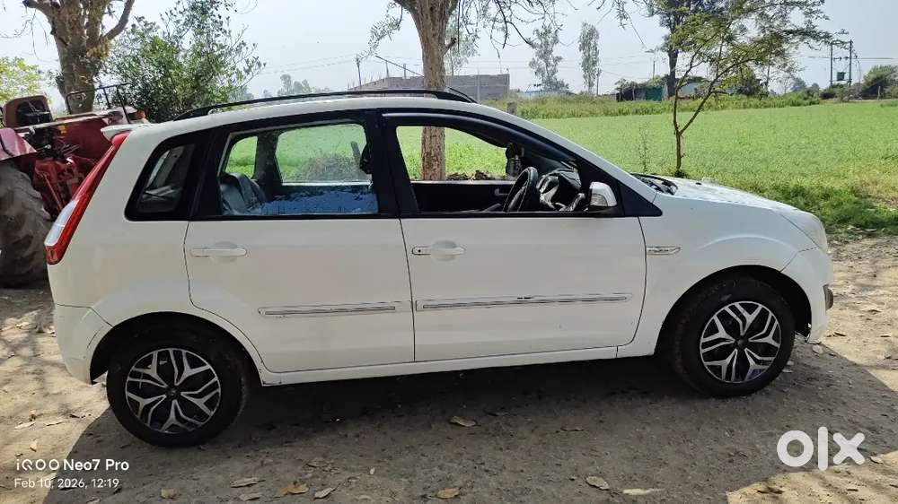 Ford Figo 2015 Petrol