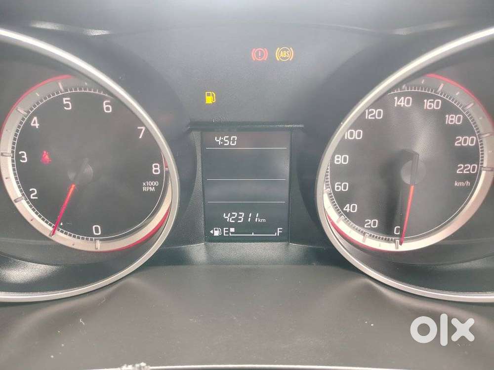 Maruti Suzuki Swift Vxi + Manual, 2022, Petrol