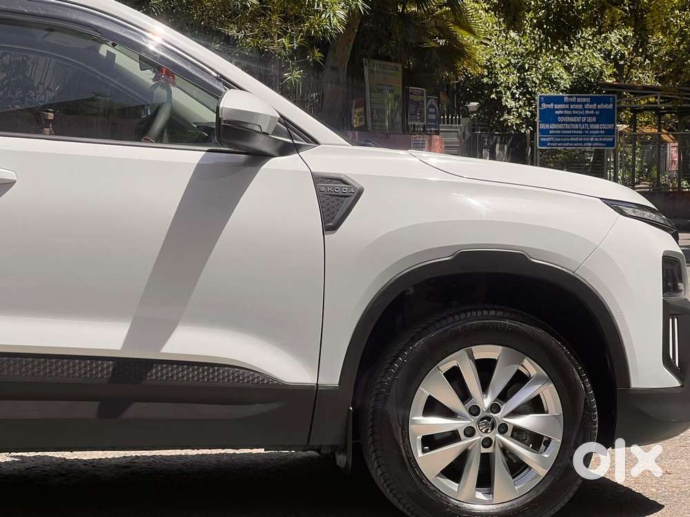 Skoda Kylaq Signature At, 2025, Petrol