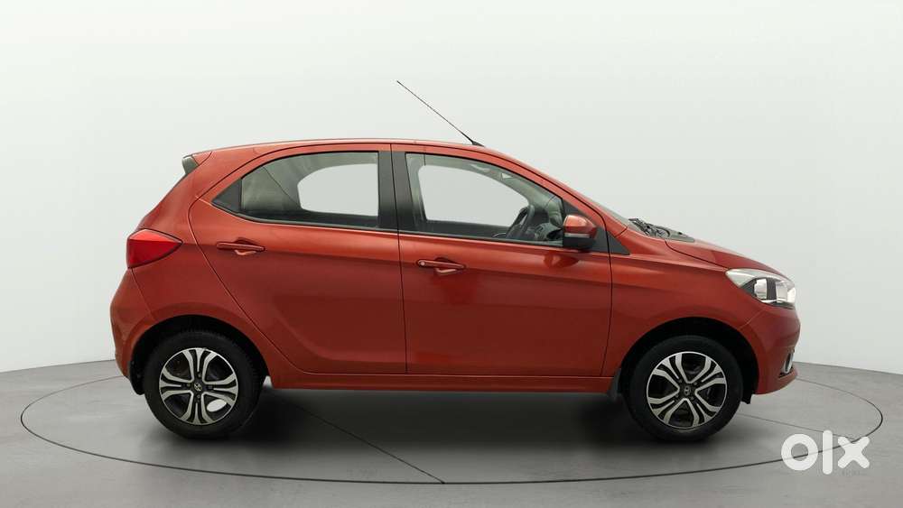 Tata Tiago 1.2 Revotron Xza, 2019, Petrol