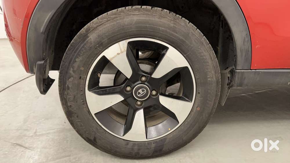 Tata Nexon 1.2 Revotron Xz Plus, 2019, Petrol