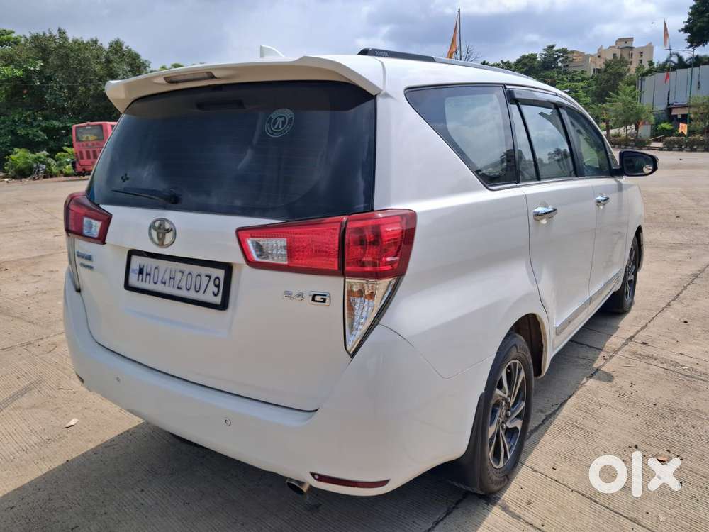 Toyota Innova Crysta 2.4 G Mt 7 Str, 2017, Diesel