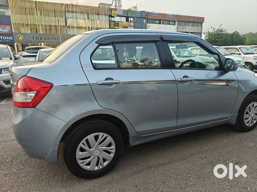 Maruti Suzuki Dzire 1.2 Vxi, 2013, Petrol
