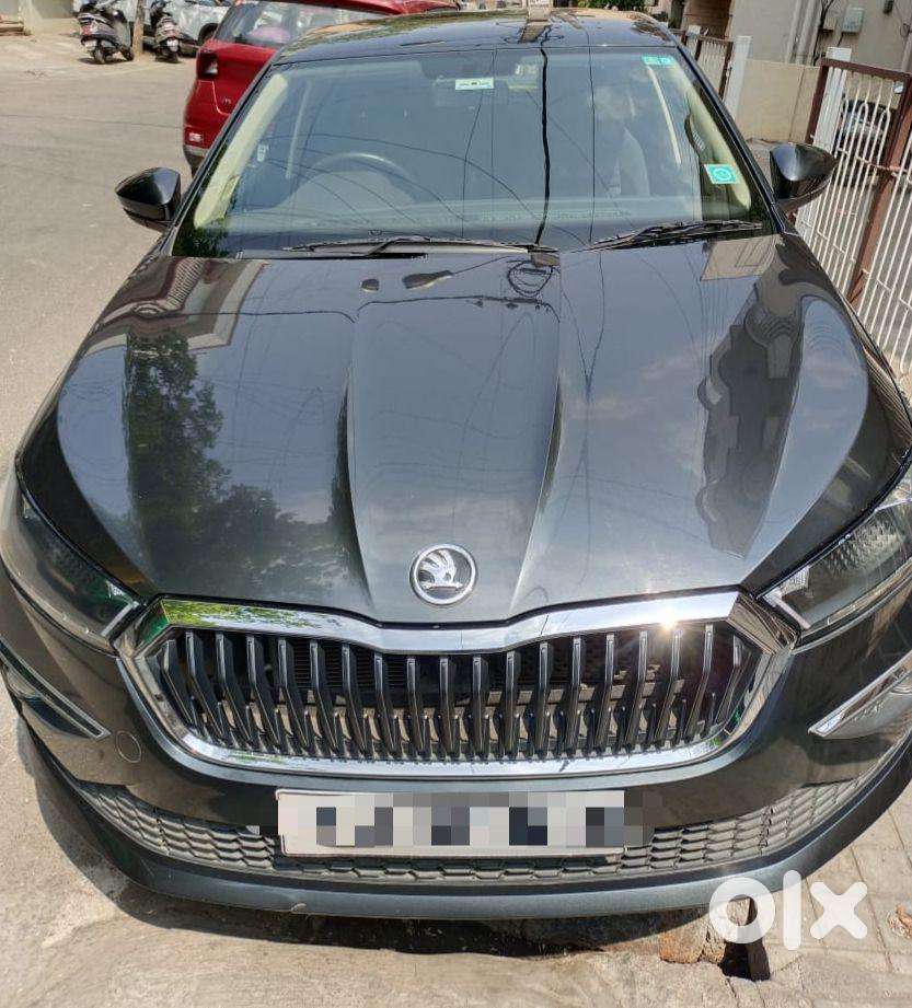 Skoda Slavia 1.0 Mt Ambition (2022)