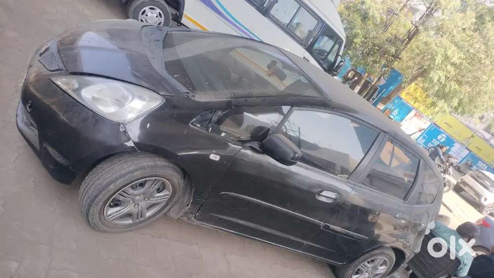 Honda Jazz 2010 Cng & Hybrids 140000 Km Driven