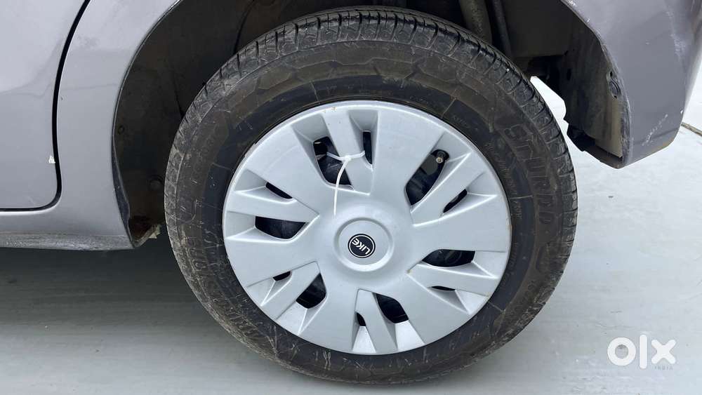 Maruti Suzuki Celerio Zxi Optional Amt, 2017, Petrol