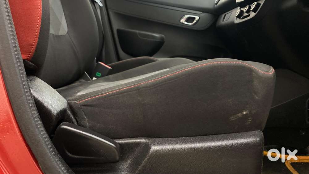Renault Kwid 2019-ongoing 1.0 Rxt Amt (o), 2020, Petrol