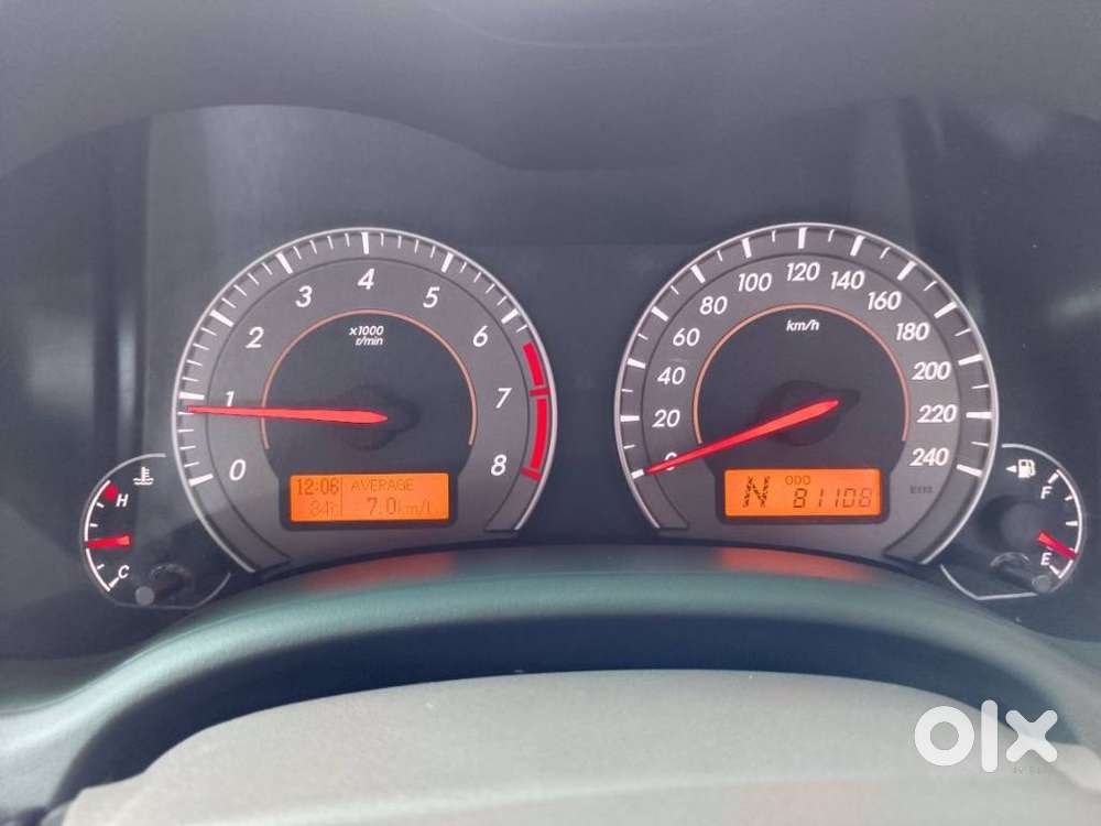 Toyota Corolla Altis [ ] 1.8 Vl At, 2011, Petrol