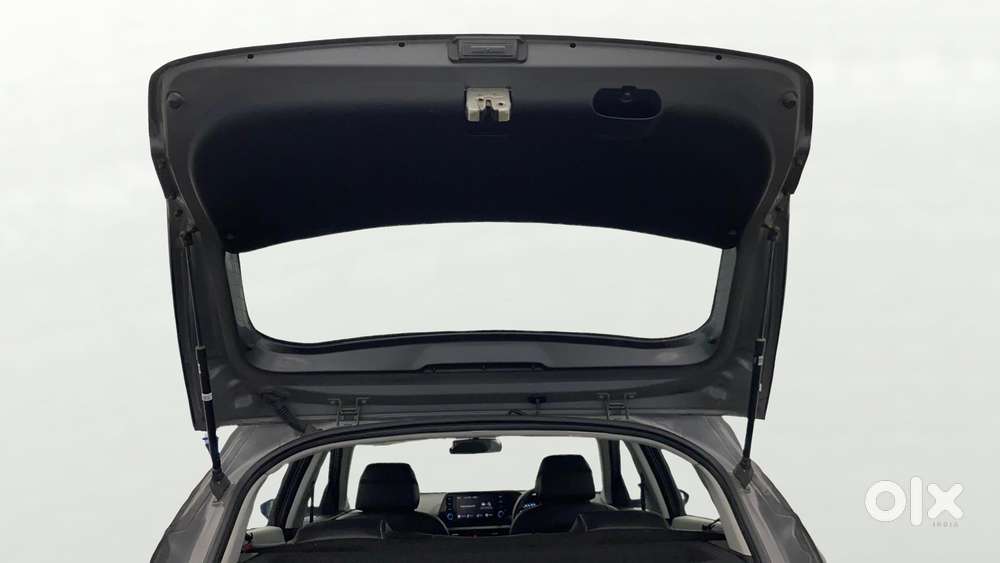Hyundai New I20 1.2 Asta Mt, 2024, Petrol