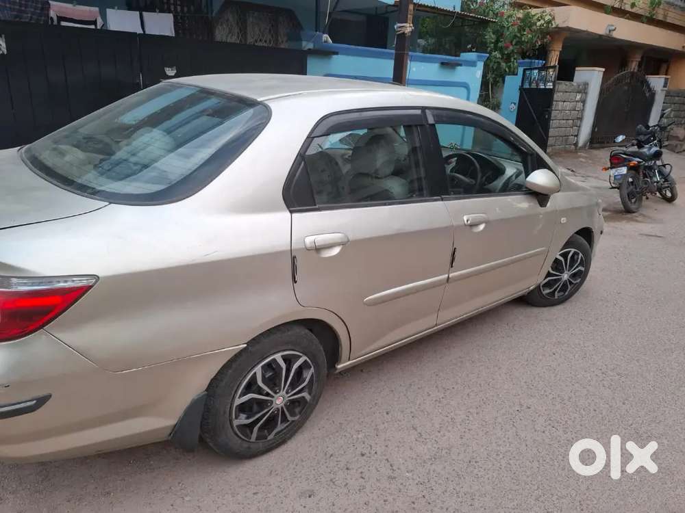Honda City Zx 2005-validity Upto 2031