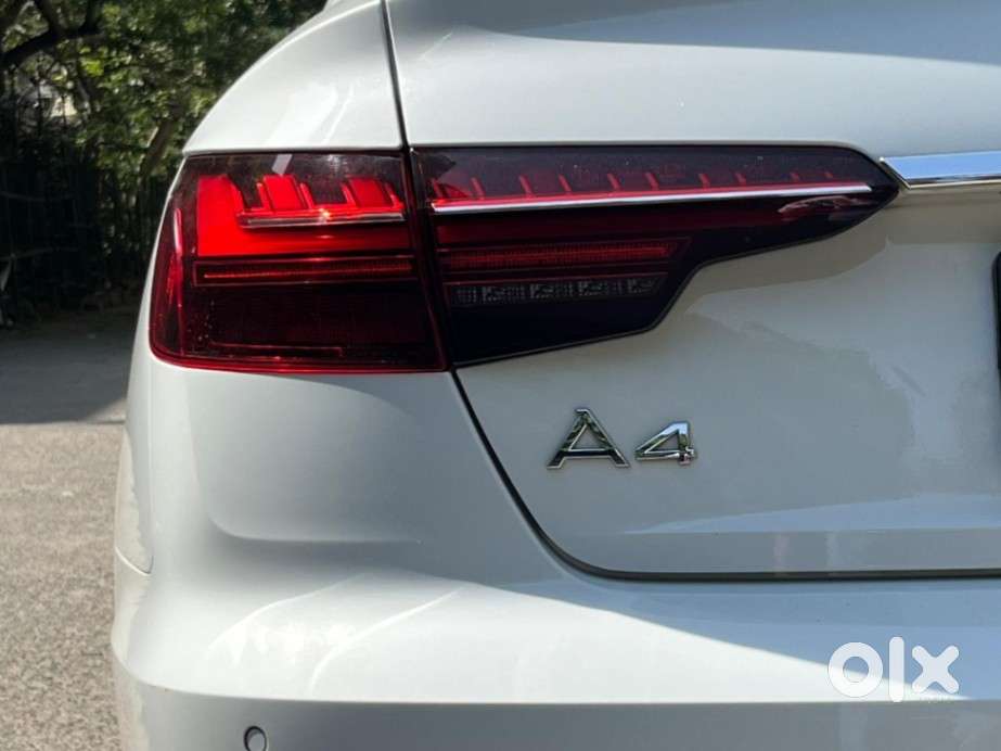 Audi A4 2.0 Premium 40 Tfsi, 2025, Petrol