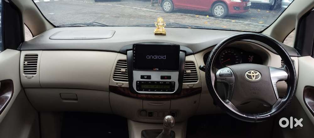 Toyota Innova 2.5 Vx 7 Str Bs-iii, 2014, Diesel